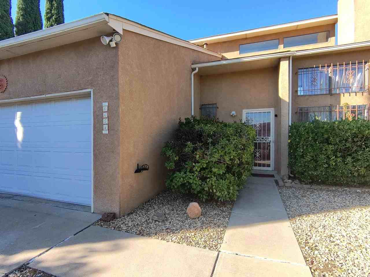 6651 Lamy St Nw - Photo 2 of 26