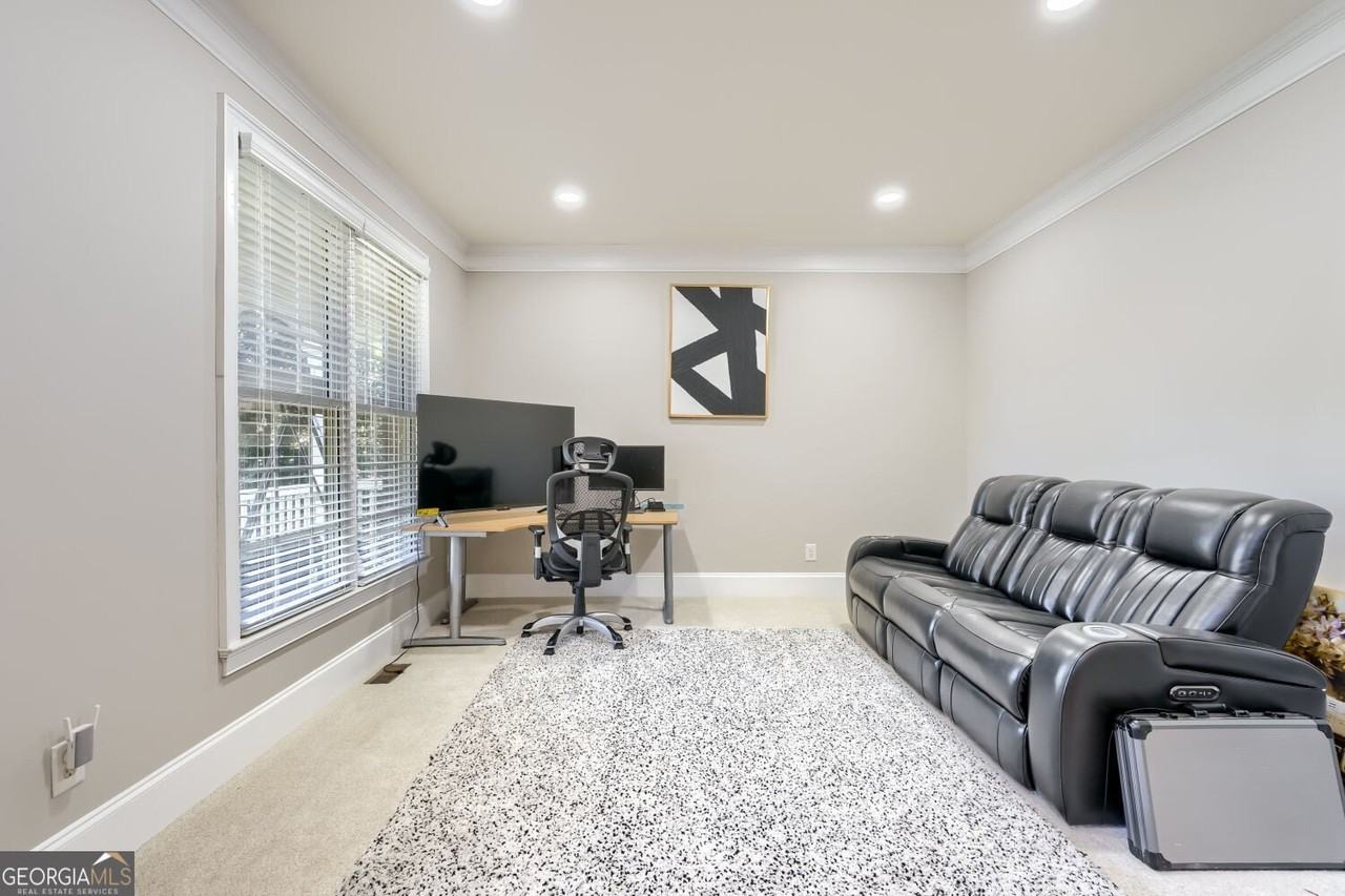 1543 Sever Creek Dr - Photo 5 of 25
