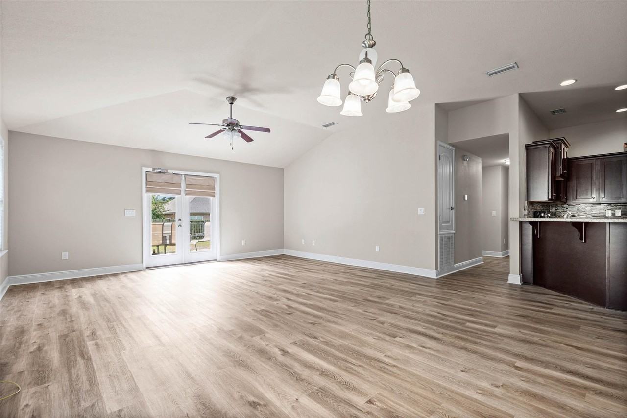 27417 Elise Ct #1 - Photo 7 of 23