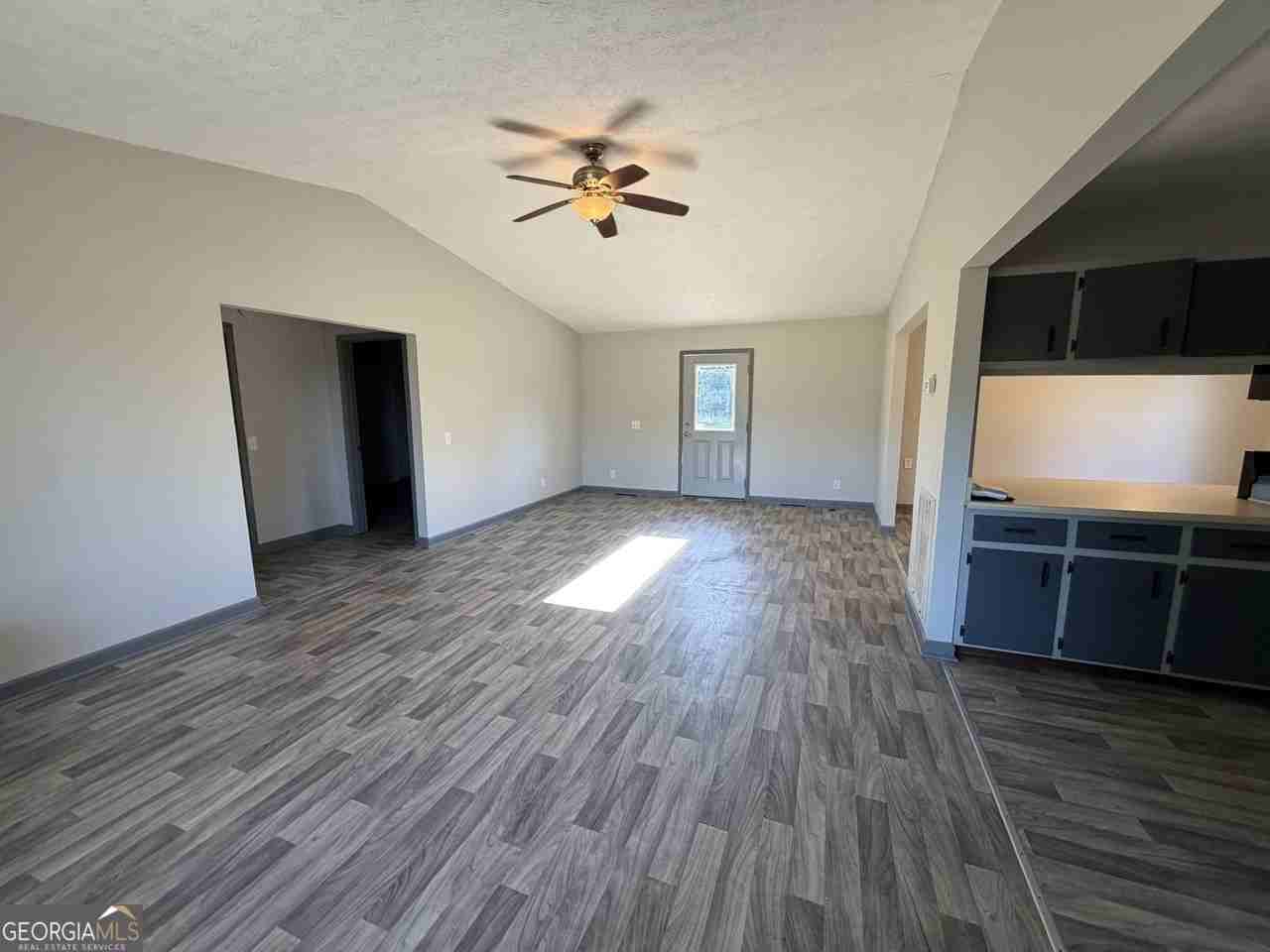 816 Bert Moorhead Rd - Photo 3 of 15