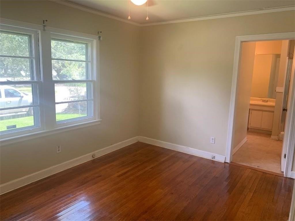 2307 Emogene St - Photo 3 of 12