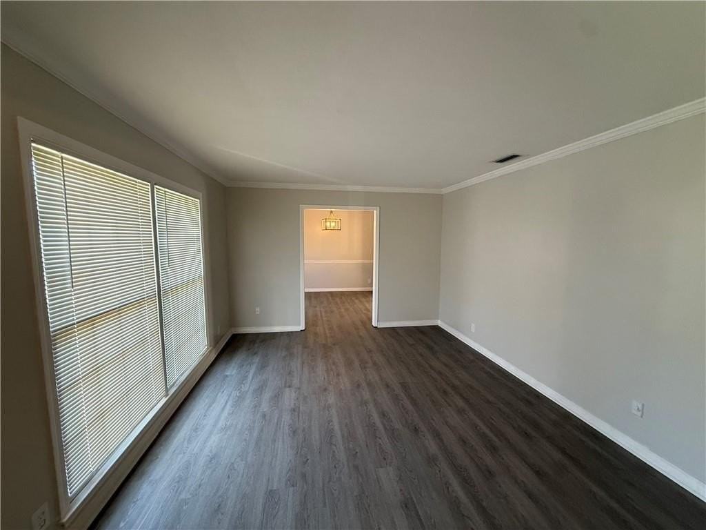6405 Pinehurst Run - Photo 5 of 33