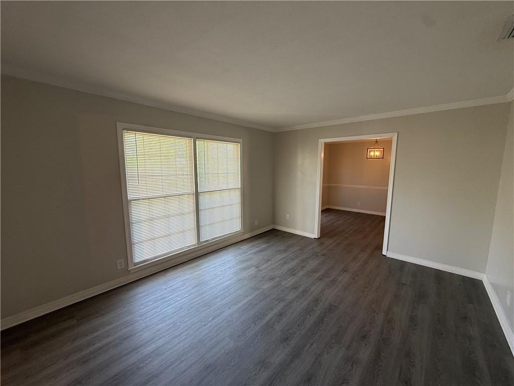 6405 Pinehurst Run - Photo 7 of 33