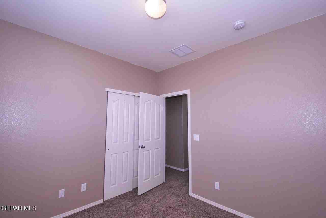 5033 Lone Cactus Ct - Photo 7 of 13