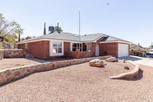 1008 Falcon Head Ln - Photo 1 of 1