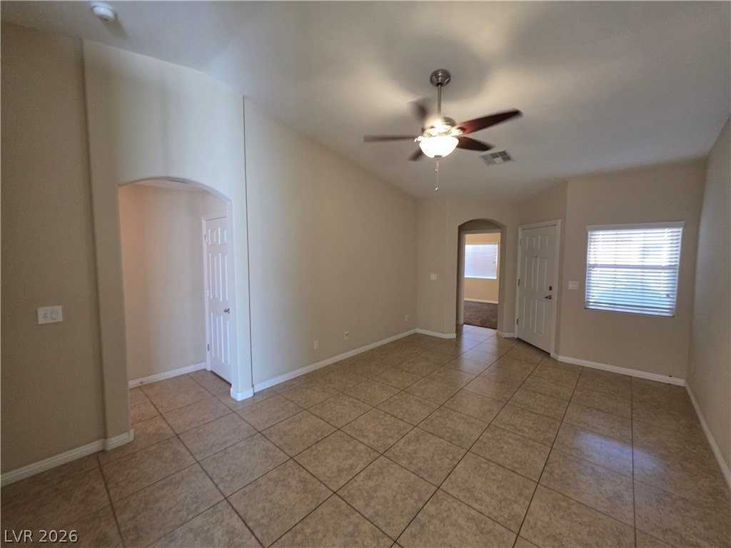7876 Crownbeard St - Photo 3 of 50