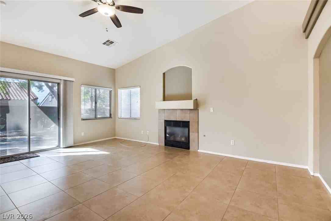 1107 Bear Cub Ct - Photo 7 of 17