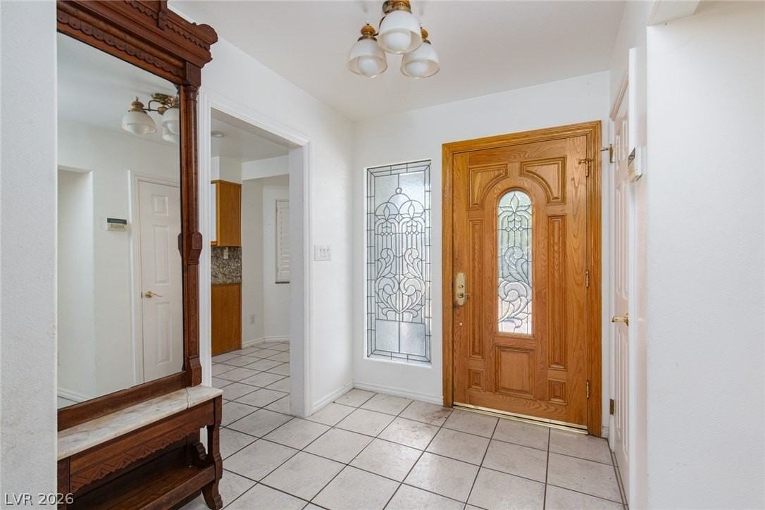 2701 Bryant Ave - Photo 5 of 31