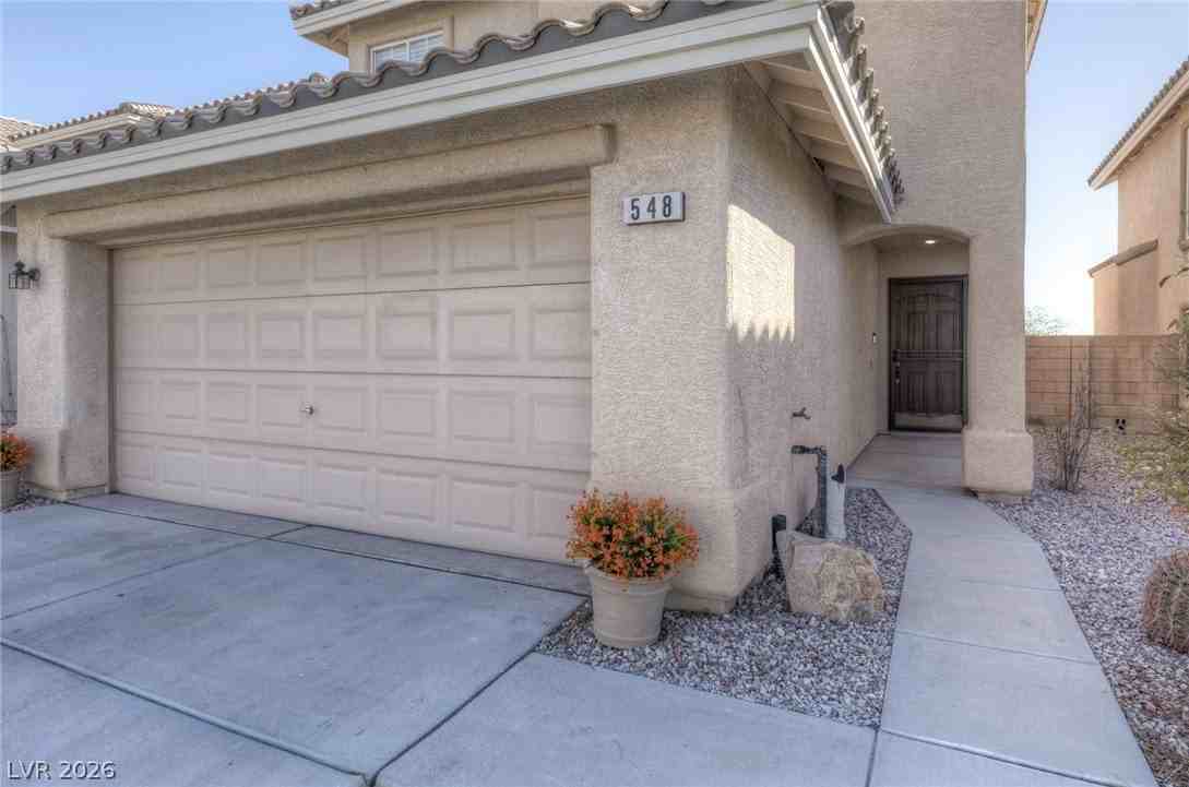 548 Aspen Leaf St - Photo 4 of 44