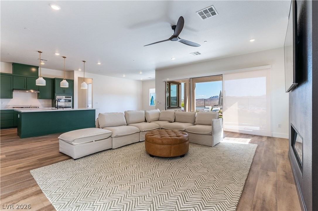 351 Portus Delphini Ct - Photo 4 of 25