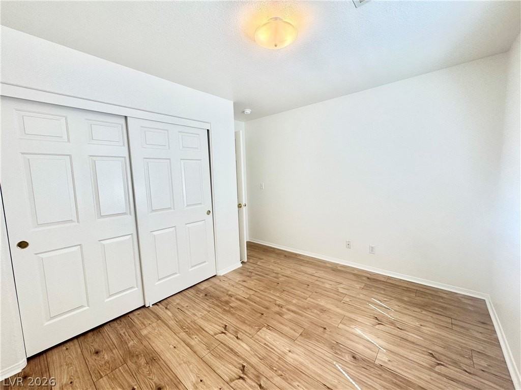 448 Comstock St - Photo 3 of 13