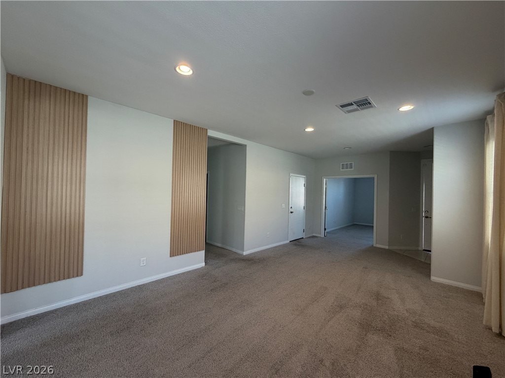 5814 Steinbeck Valley St - Photo 4 of 27