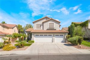 featured image of 252 Canyon Spirit Dr