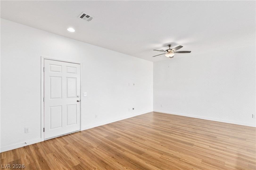 1592 Tilman Ln - Photo 6 of 24