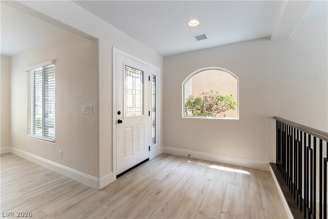 11003 Royal Highlands St - Photo 3 of 41