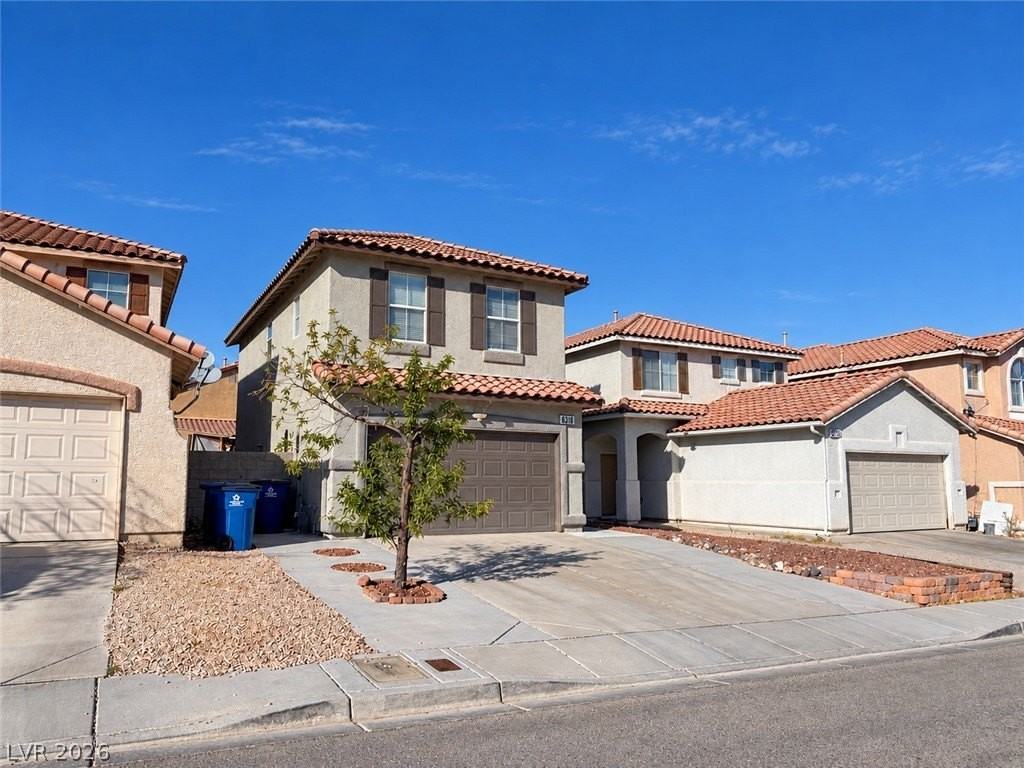8516 Sonnet Ct - Photo 3 of 31