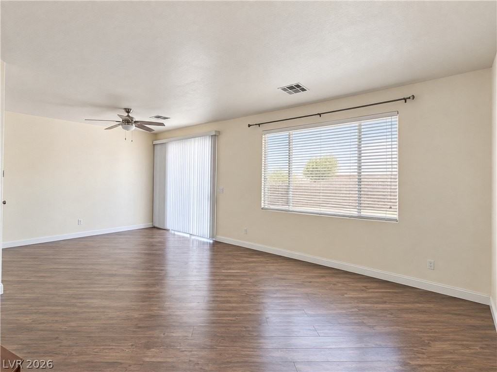 8516 Sonnet Ct - Photo 4 of 31