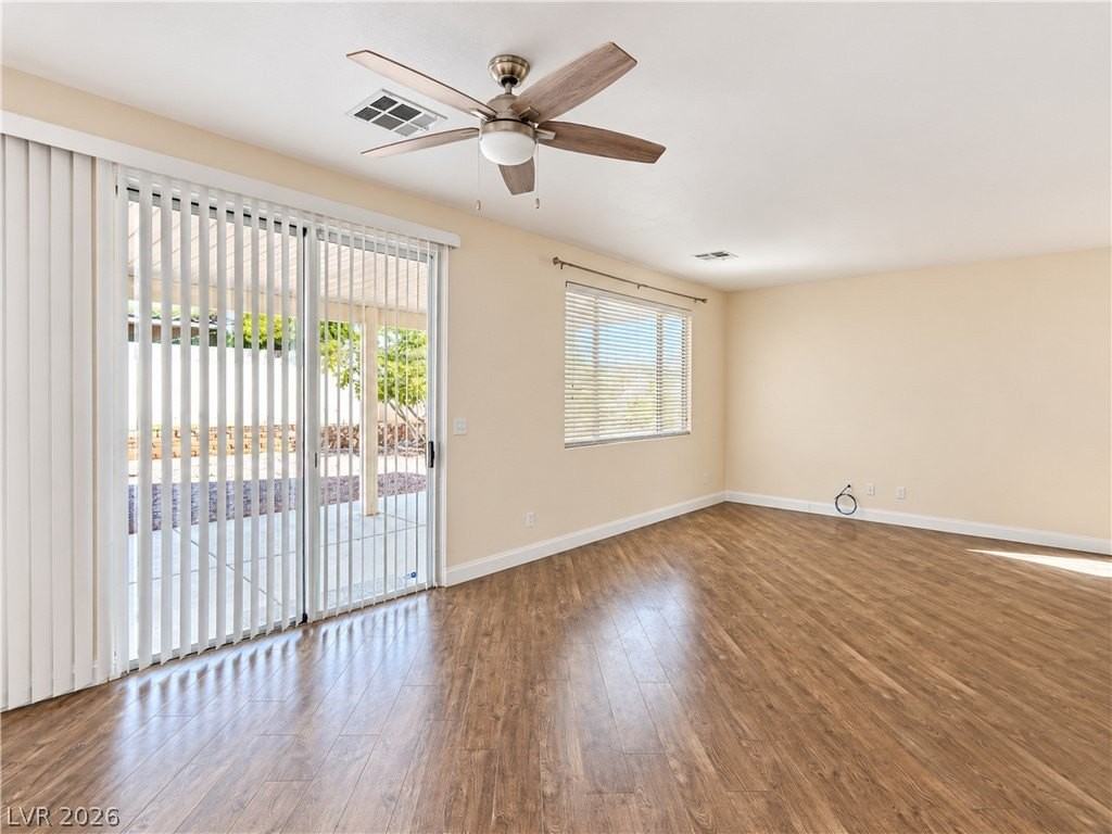 8516 Sonnet Ct - Photo 7 of 31