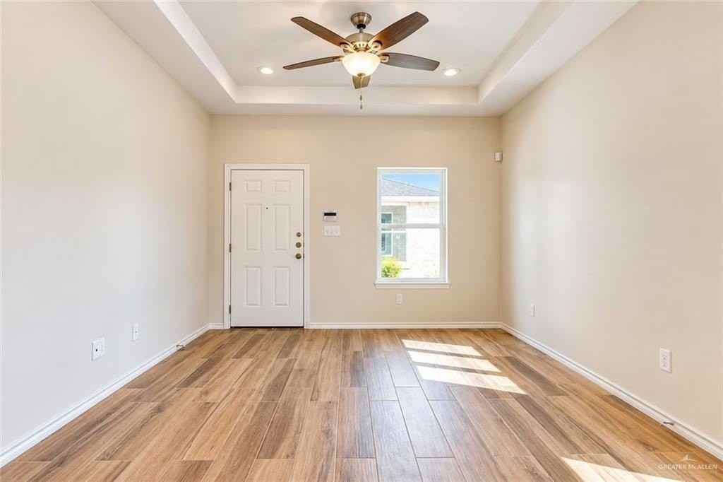 503 Peabody Ave #1 - Photo 4 of 13