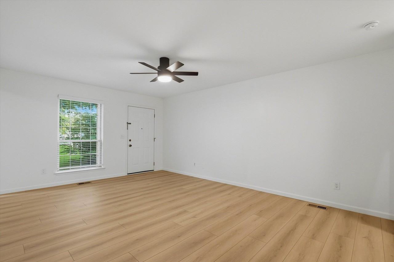 3034 Forest Creek Ct - Photo 7 of 50