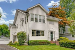 featured image of 34 Fairview Ave #1