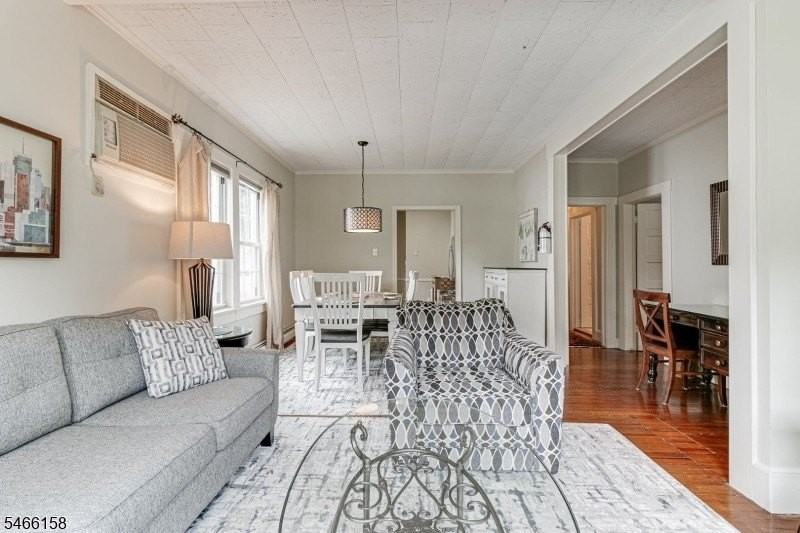 34 Fairview Ave #1 - Photo 5 of 15