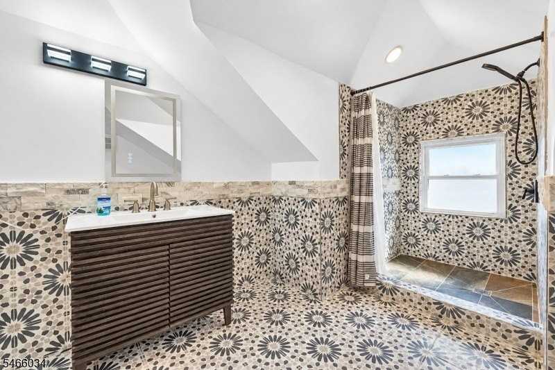 34 Lehigh Ave #2 - Photo 3 of 14