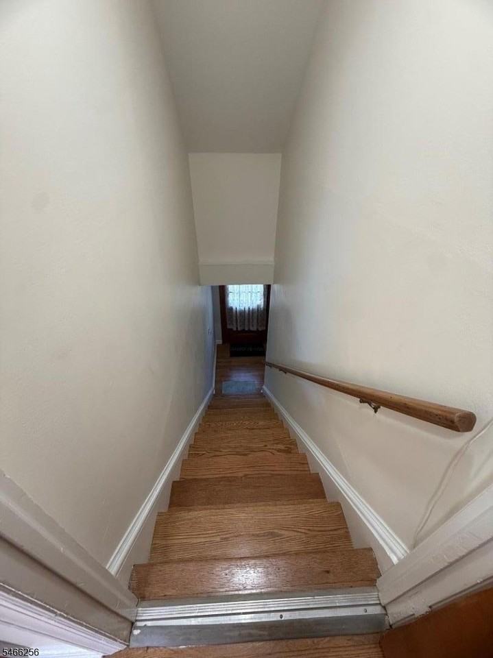 387 Grove St - Photo 4 of 15