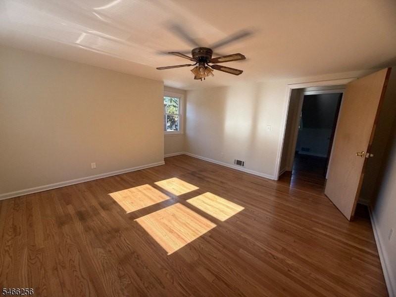 387 Grove St - Photo 6 of 15