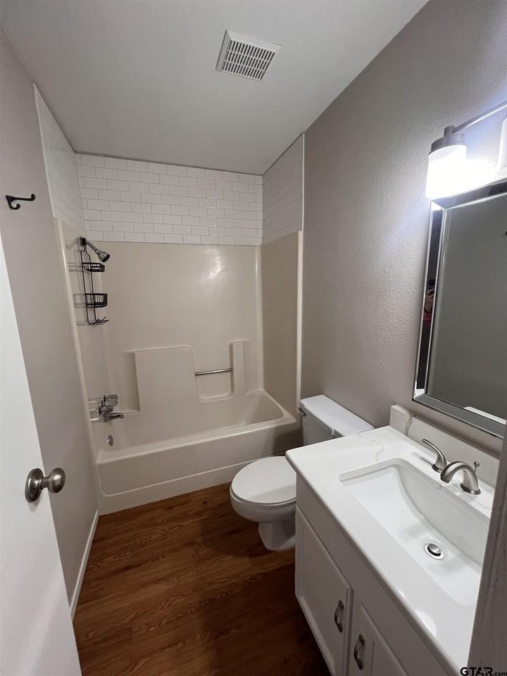 3423 Lexington Dr - Photo 7 of 10