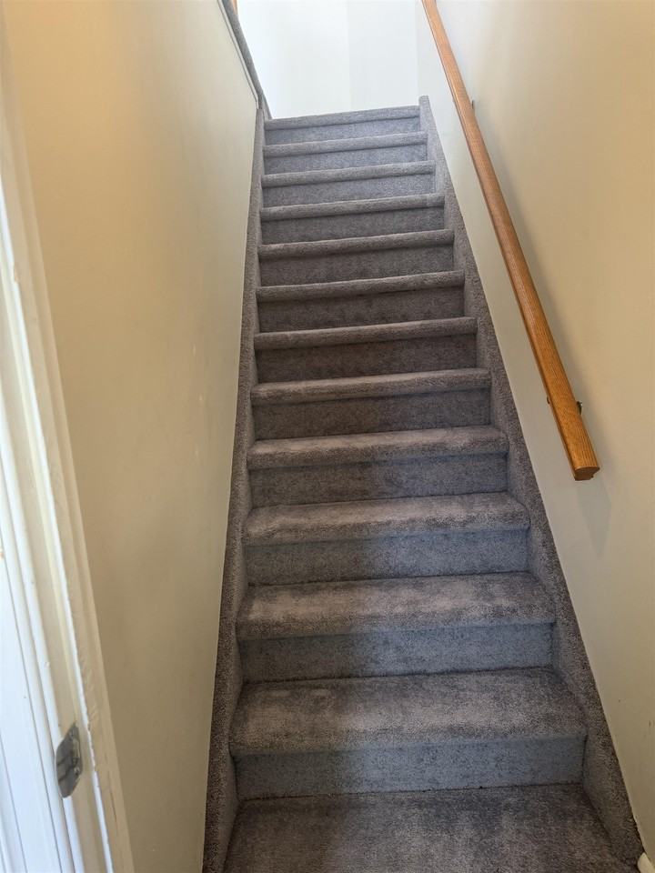 17 Centre Ln - Photo 3 of 17