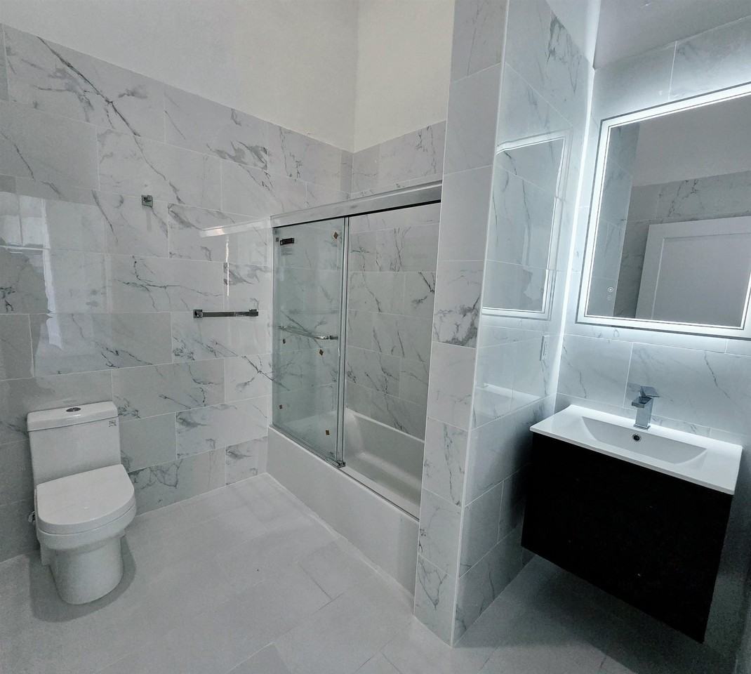 665 NEWARK AVE #208 - Photo 6 of 12
