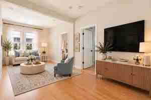 featured image of 344 Danforth Ave #3