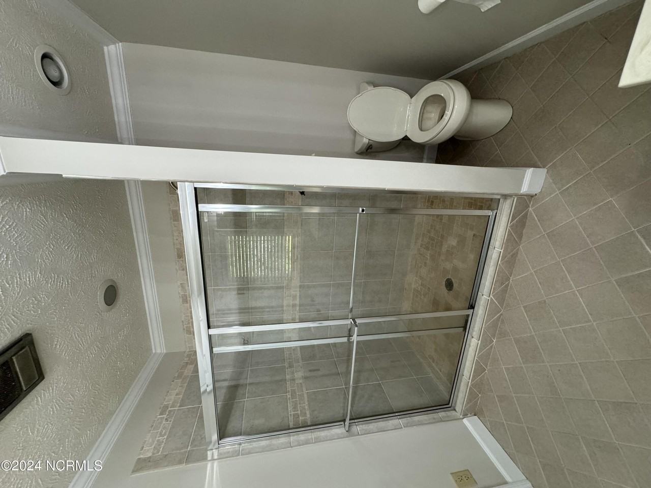 5 Highland Dr - Photo 7 of 14