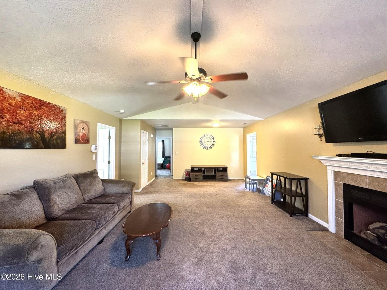 275 Brookstone Way - Photo 6 of 32