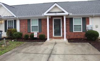 540 Edgecliff Ln - Photo 1 of 1