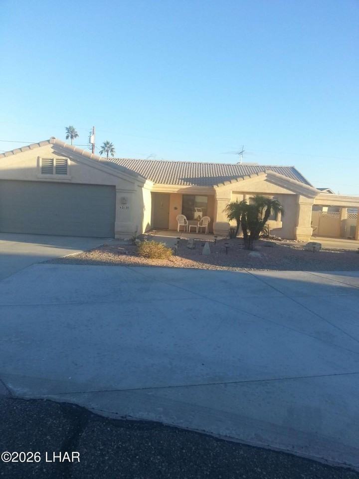 2150 Constellation Ln - Photo 3 of 34
