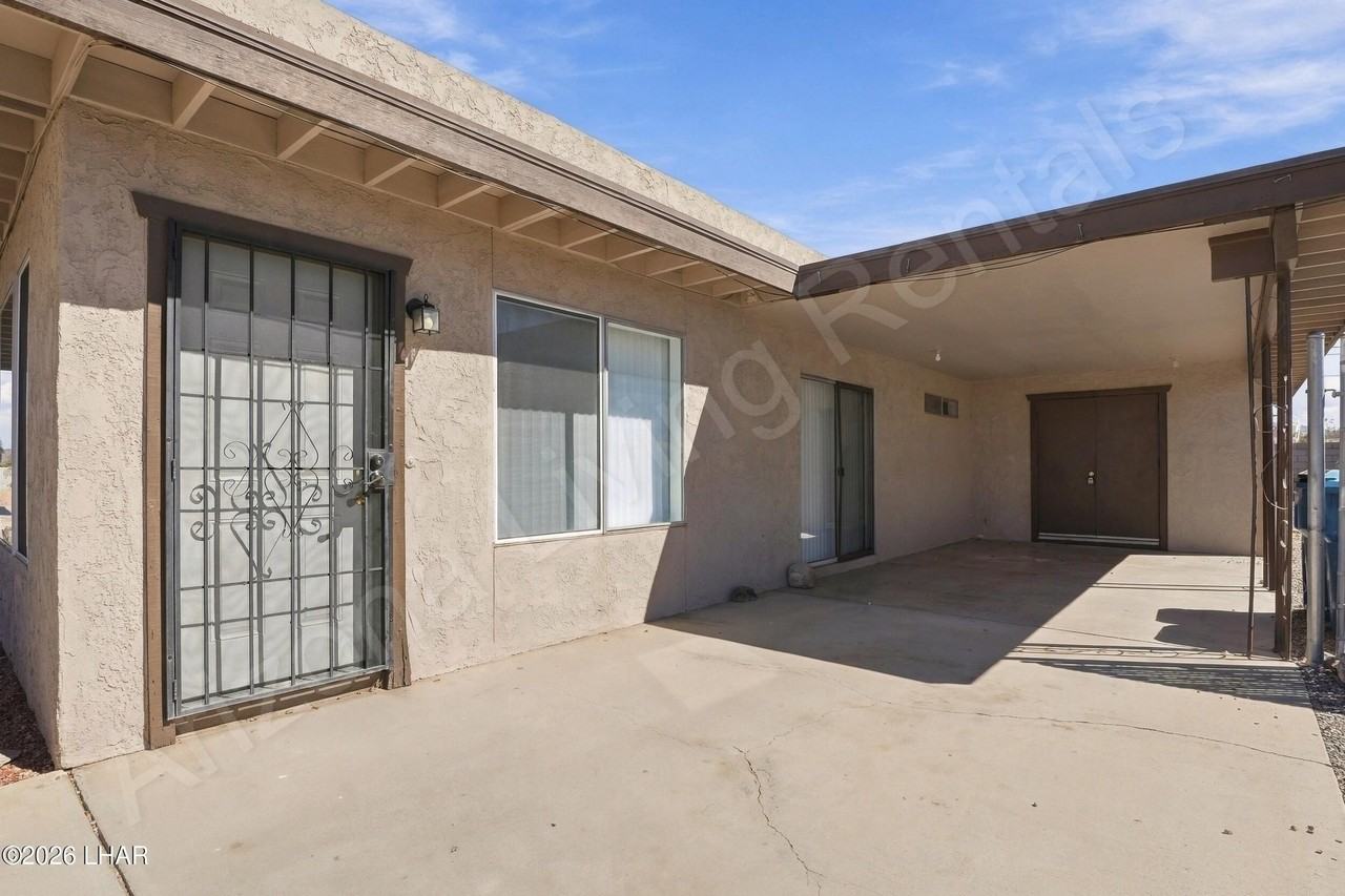 1290 Tanqueray Dr #1290 - Photo 2 of 15