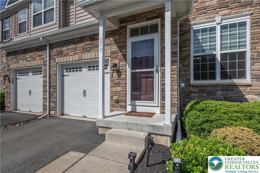 273 Redclover Ln - Photo 3 of 46