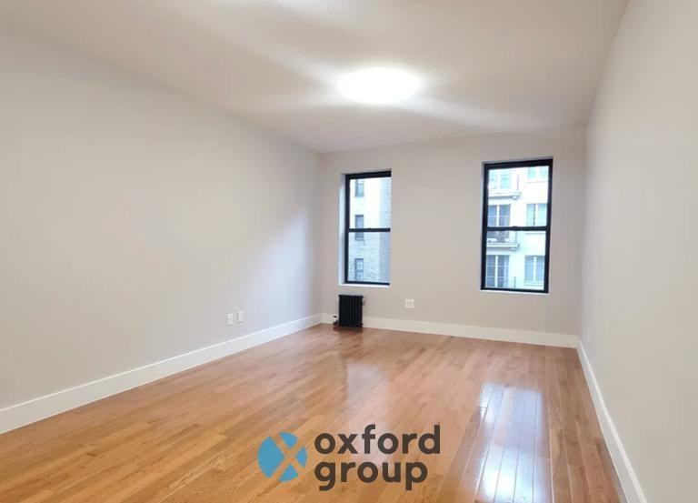 357 E 58th St - Photo 7 of 7
