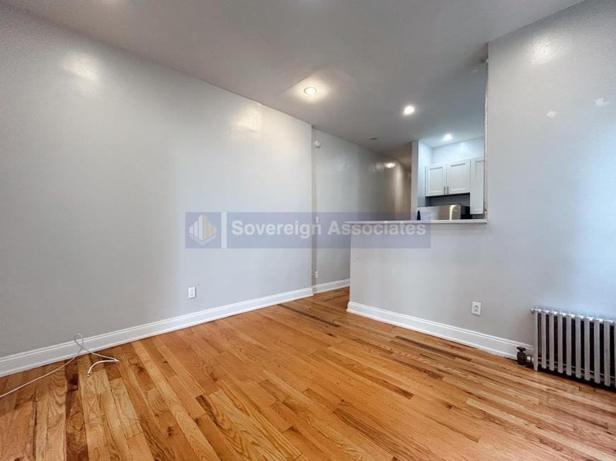 573 W 159th St - Photo 2 of 8