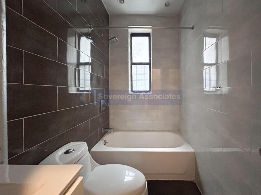 573 W 159th St - Photo 6 of 8