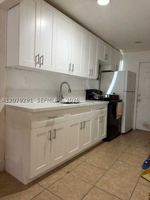 4729 Nw 15th Ave #4729 - Photo 4 of 4
