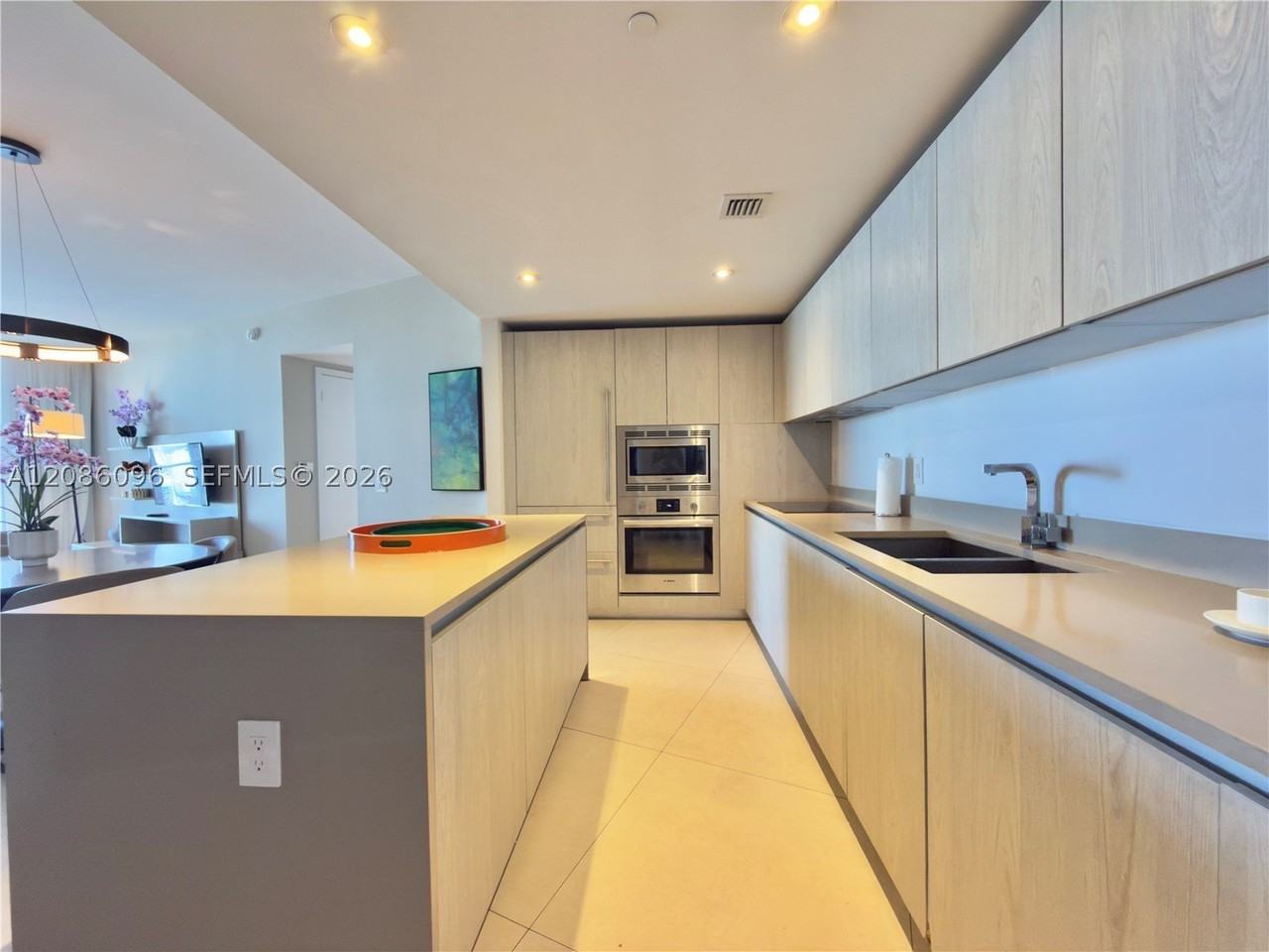 4111 S Ocean Dr #1908 - Photo 2 of 36