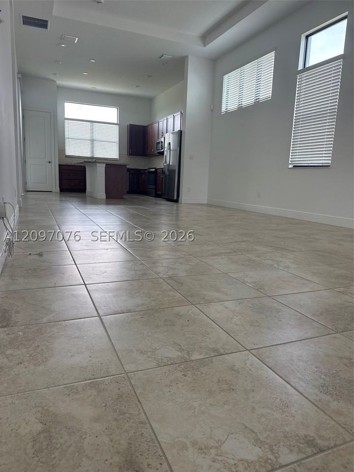 9393 Sw Pepoli Way #9393 - Photo 6 of 14