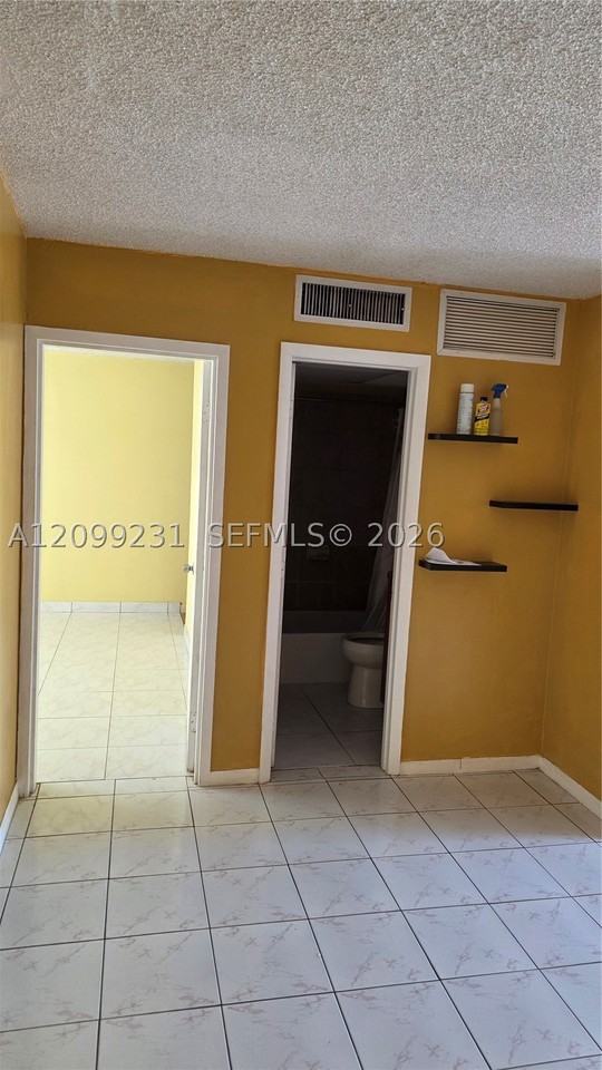 4161 Nw 26th St #211 - Photo 5 of 13