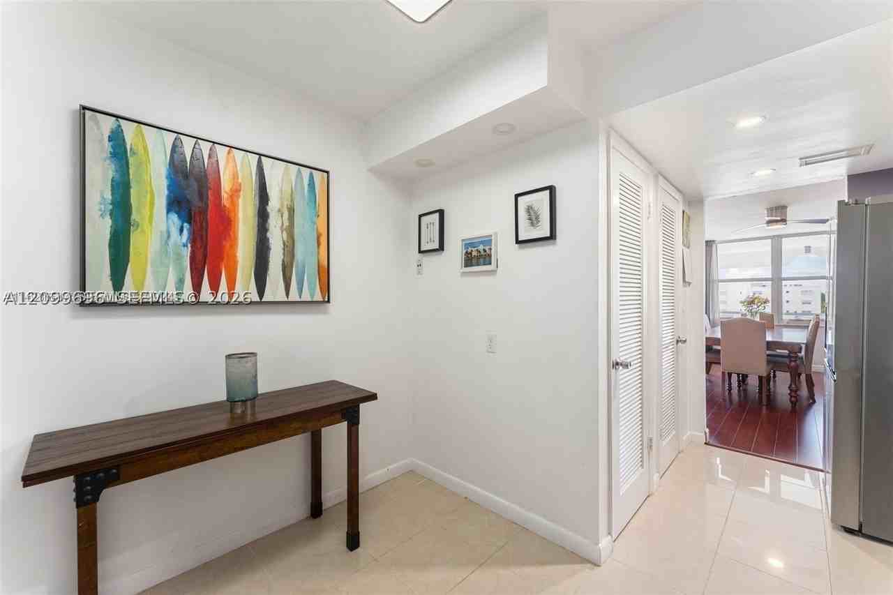 1080 94th St #612 - Photo 6 of 21