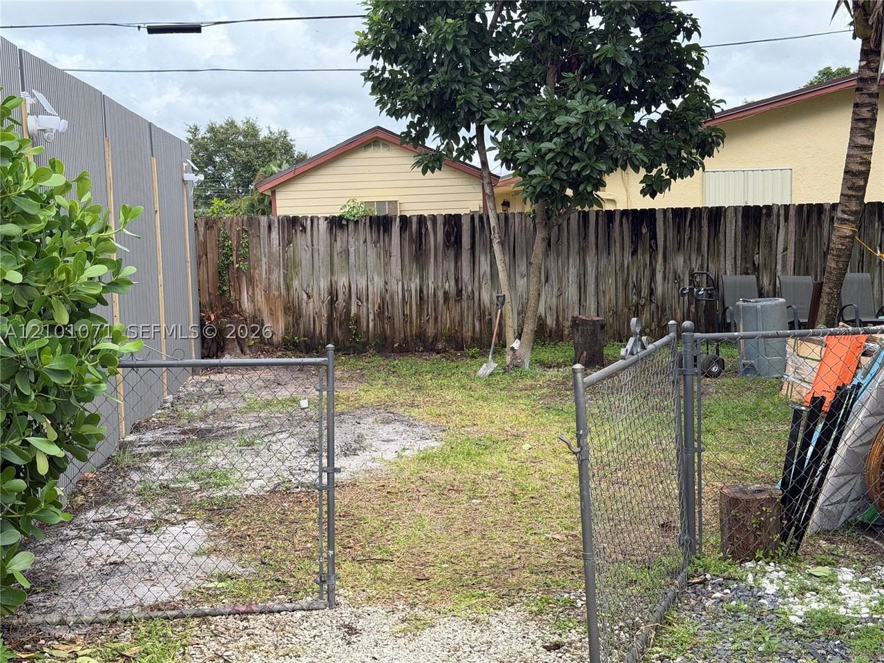 6331 Fillmore St #A - Photo 4 of 21