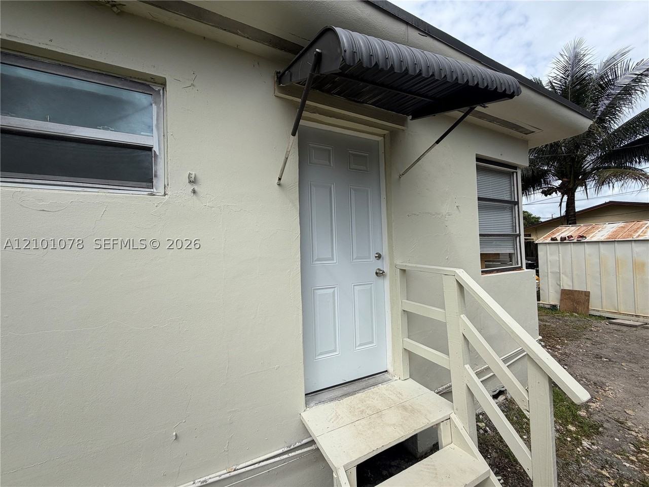 6331 Fillmore St #C - Photo 3 of 17