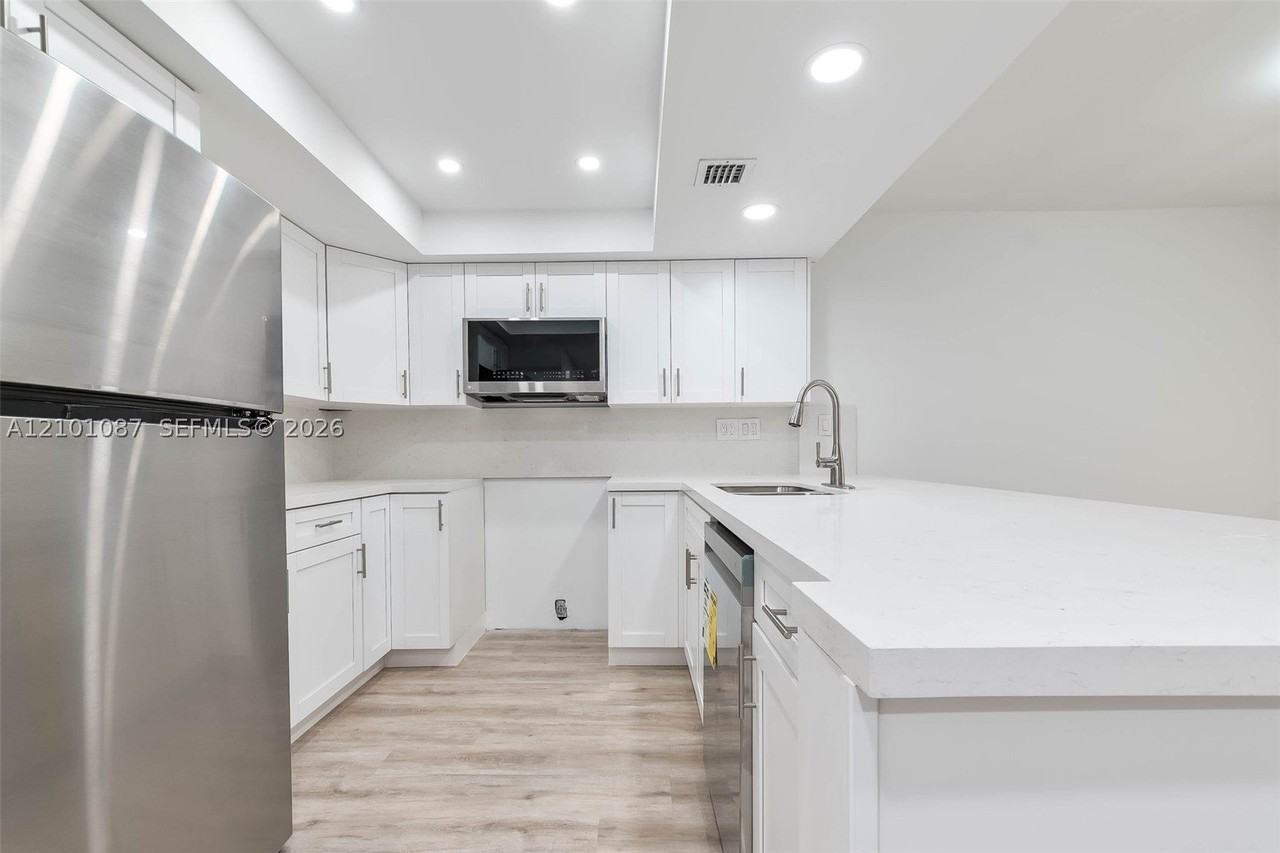 12455 Sw 93rd Ter #110T - Photo 5 of 24